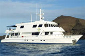 galapagos cruise